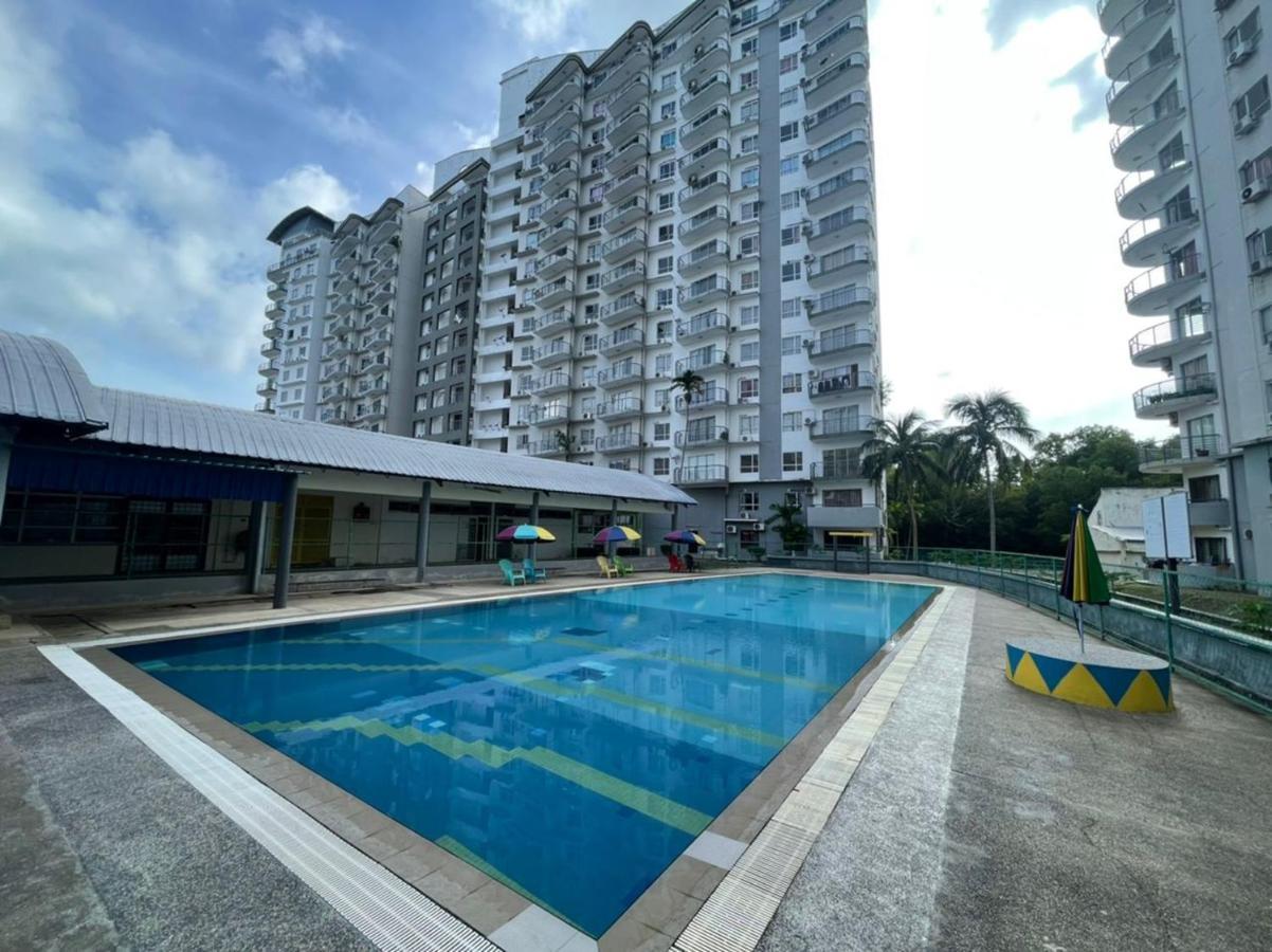 Fullhouse Marina View Villas Apartment Port Dickson Ngoại thất bức ảnh